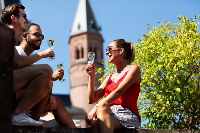 Der Marktanteil alkoholfreier Sekte liegt bereits bei sieben bis acht Prozent.